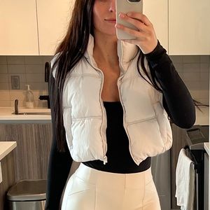 H&M Crop Puffer Vest - Beige